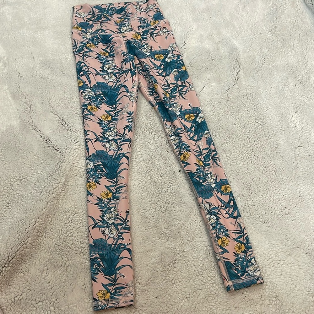 NWT Blackstrap cloud chaser leggings S